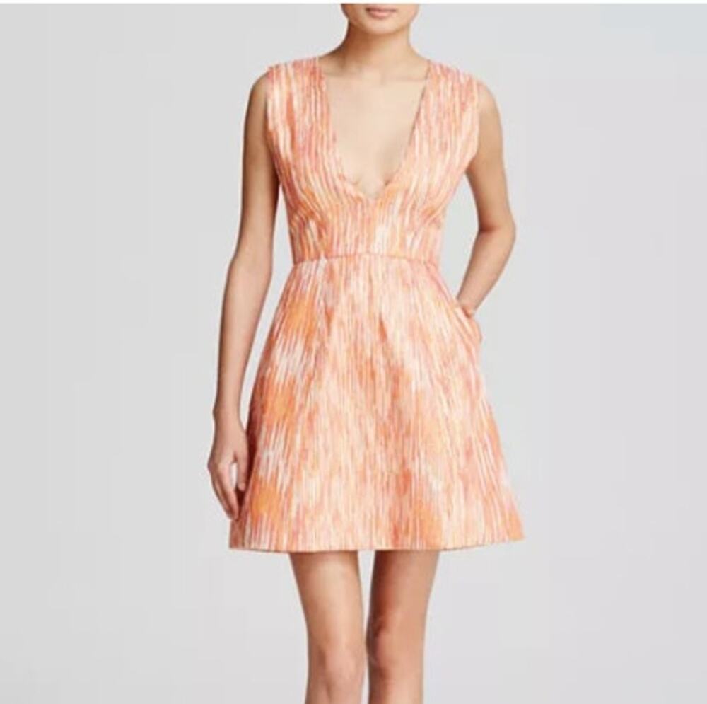 Alice + Olivia NWT Orange Pacey Lantern Striped Mini Dress Size 0